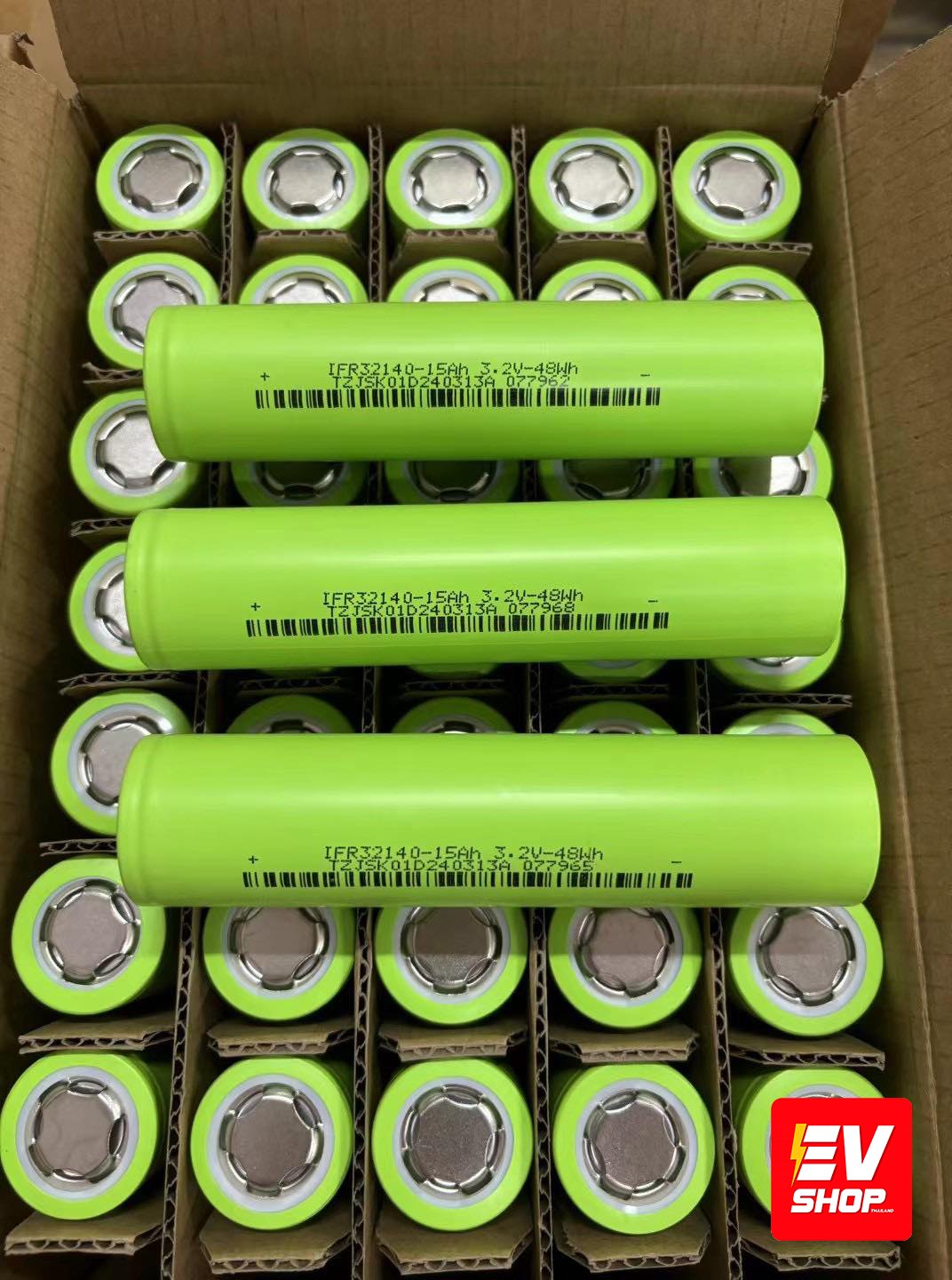 แบตเตอรี่ลิเธียมฟอสเฟส 3.2V 15Ah LifePo4 32140 ความจุ 15Ah ขายยกลัง 40 ก้อน